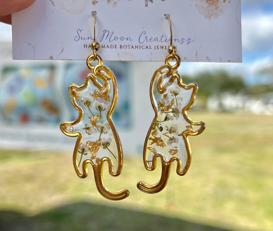 Reaching Cats with White Florals in gold