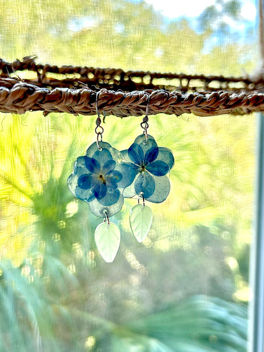 Hydrangeas with Glass Bead Accent