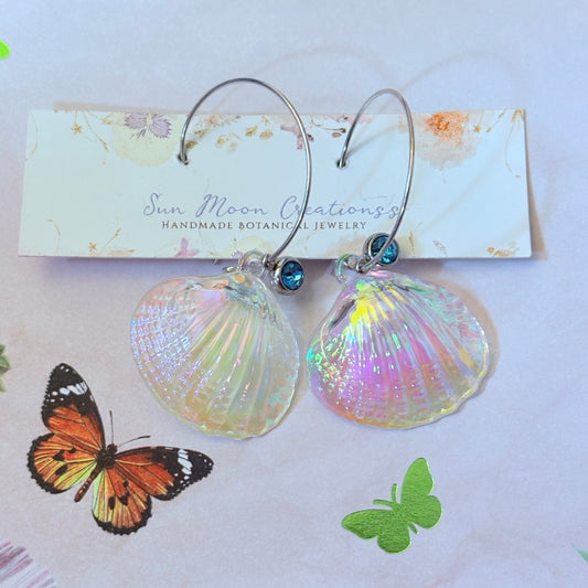 Shell We Dance? Dangles