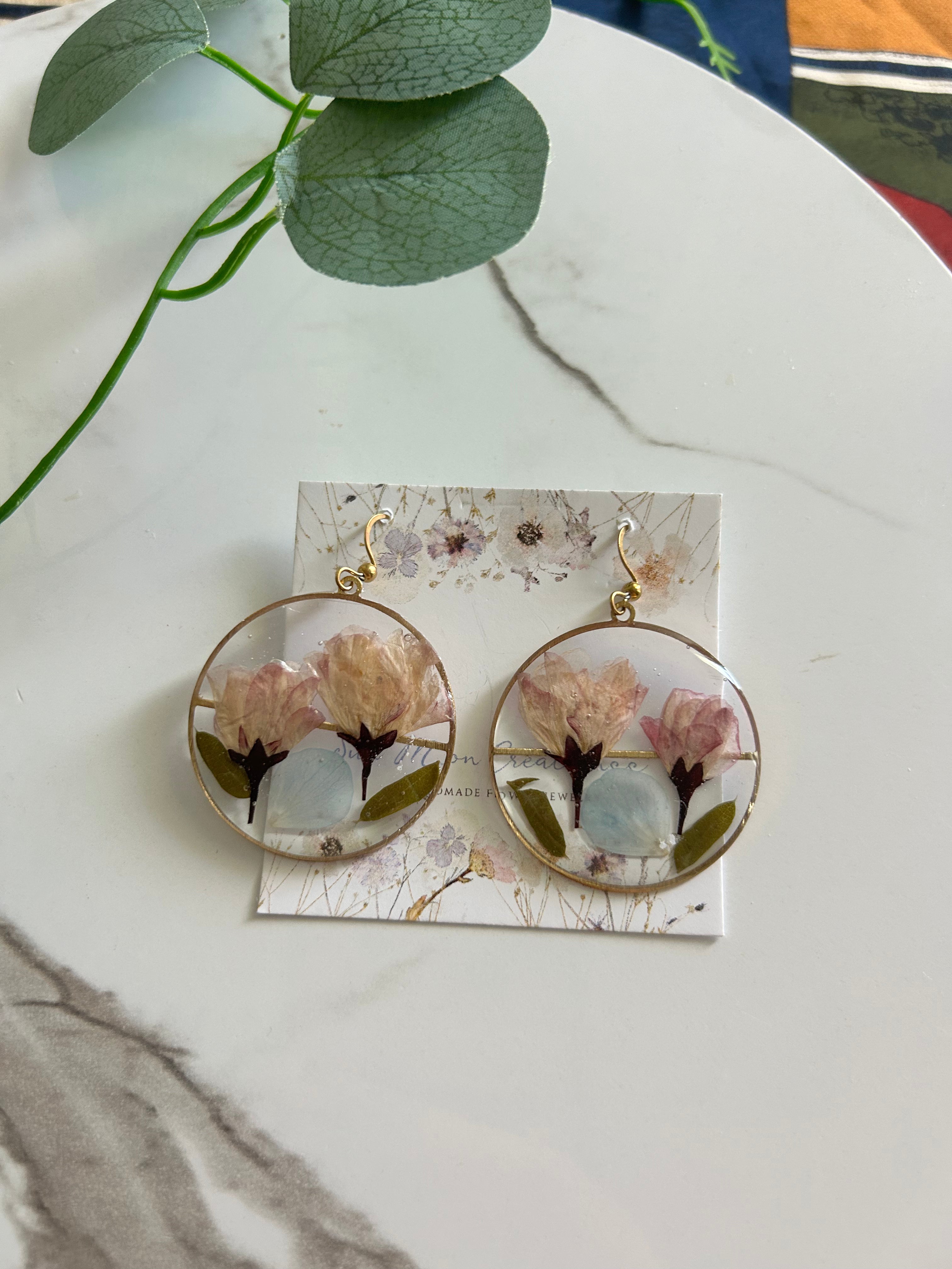 Natural Pink Rose Round Earrings