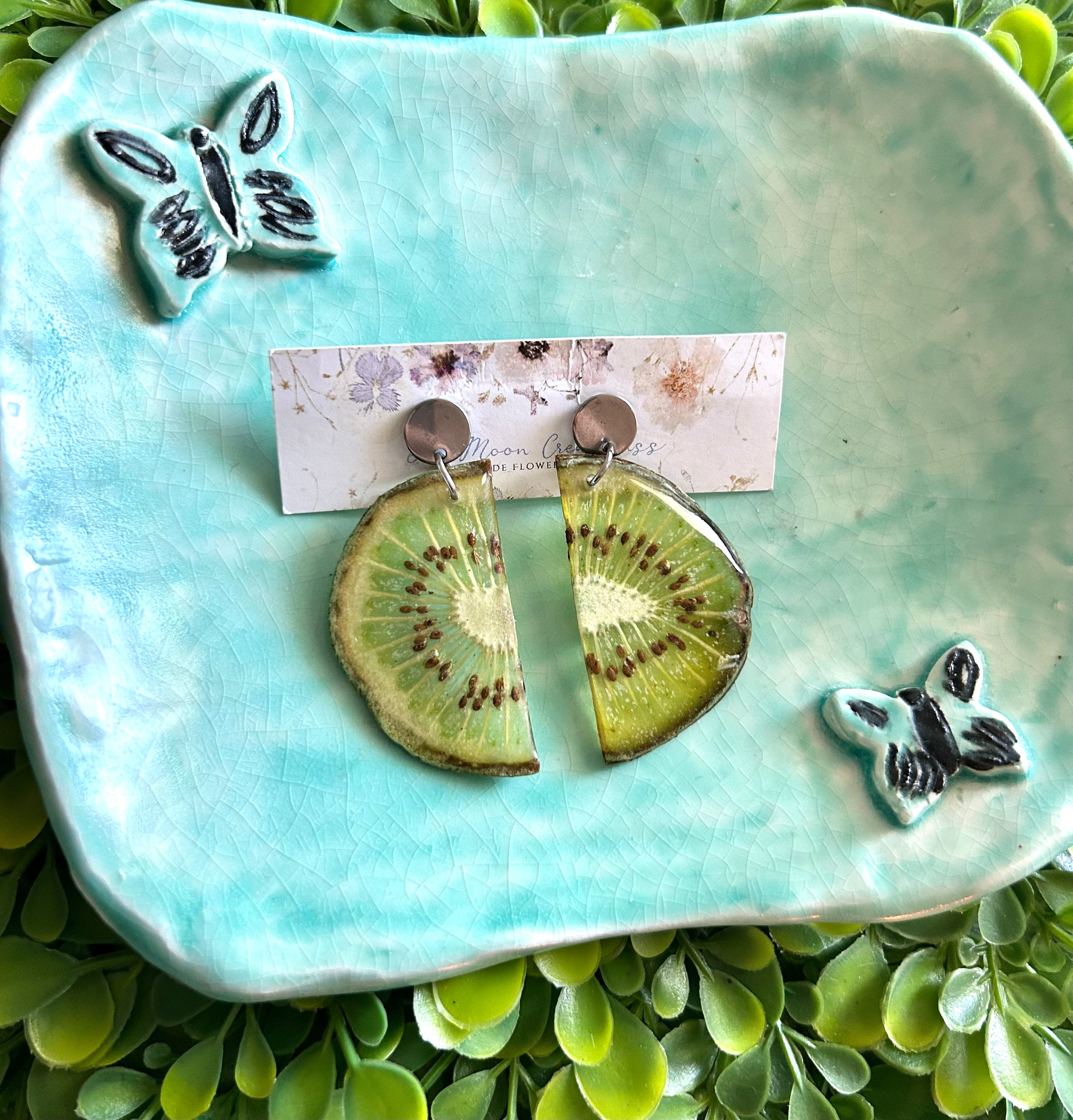 Kiwi Fruit Half Dangles